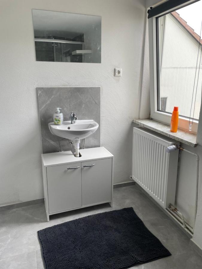 Ferienwohnung Monteurwohnungen Kassel Zentral Lll Exterior photo